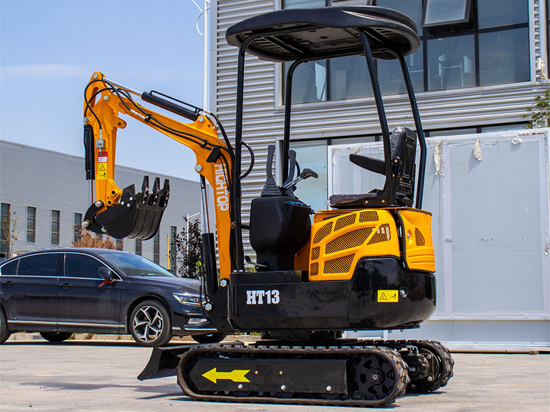 小型挖掘機機身發(fā)熱時應檢查哪些地方？